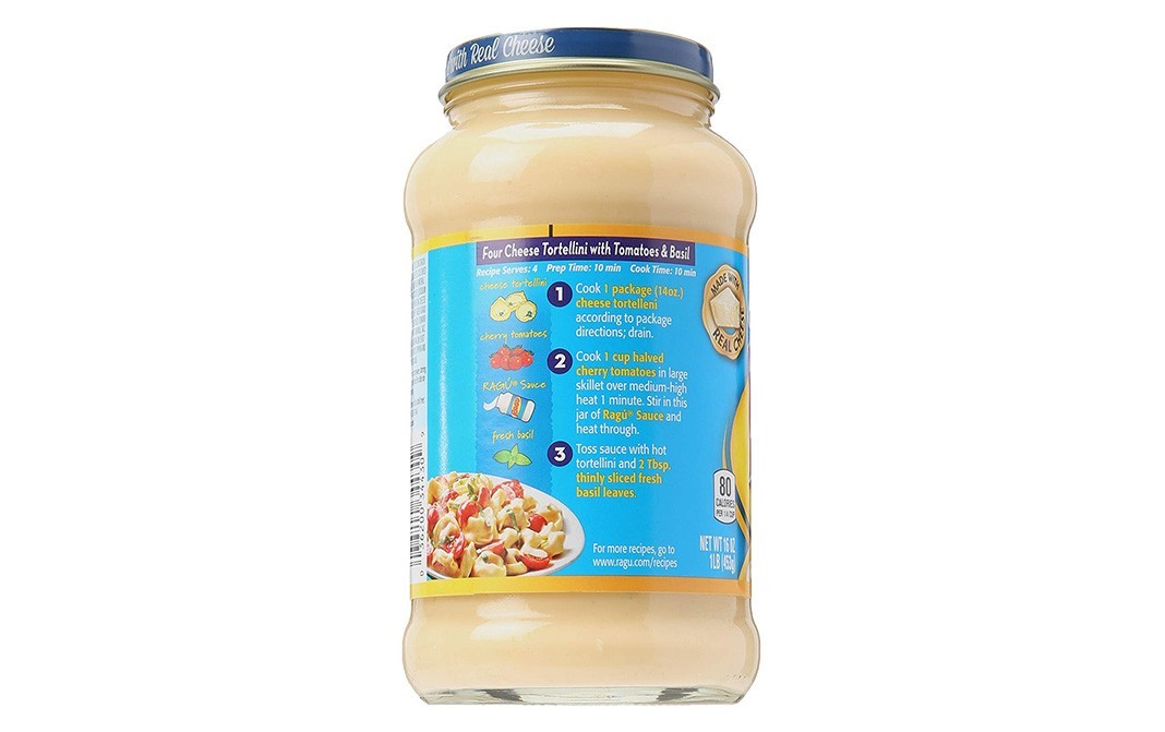 Ragu Four Cheese Sauce    Glass Jar  453 grams